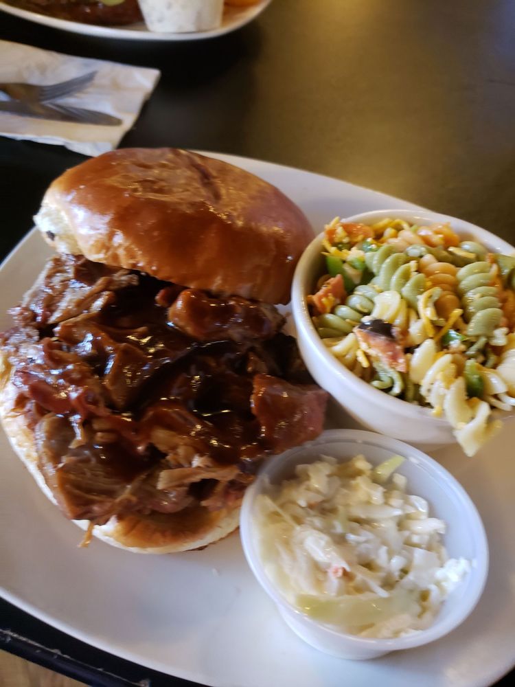 Tinley Park, IL Restaurants Open for Takeout, Curbside Service and/or