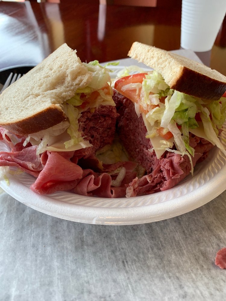 Halsted Street Deli 1260 S Milwaukee Ave #400, Vernon Hills