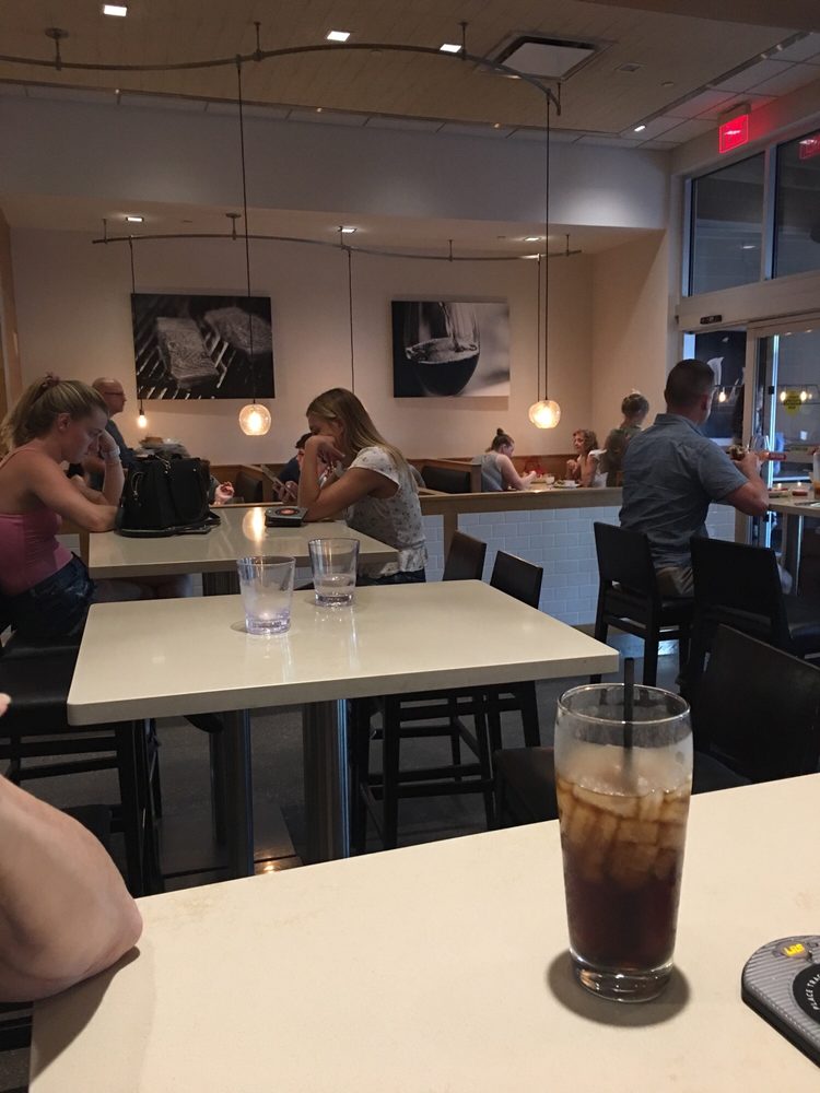 Westmont, IL Restaurants Open for Takeout, Curbside Service and/or