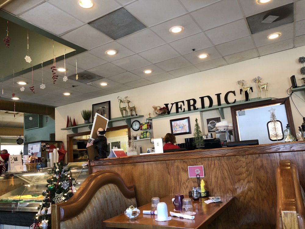 Verdict Restaurant 600 S County Farm Rd STE 100, Wheaton