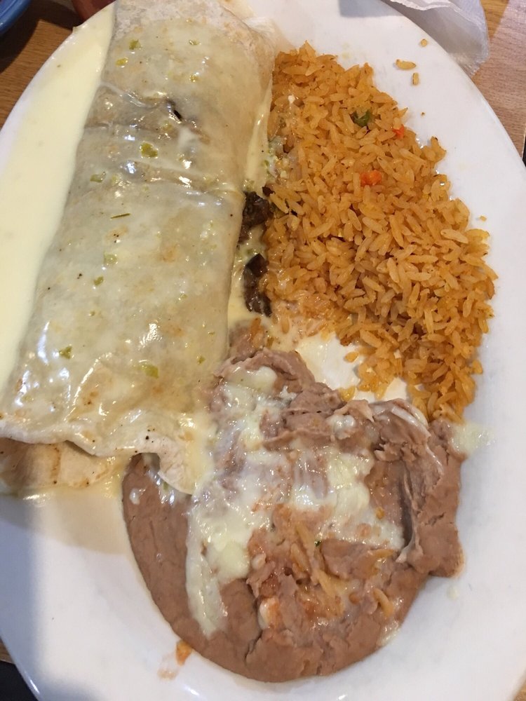 Los Tres Amigos 1822 Vaughn Rd, Wood River