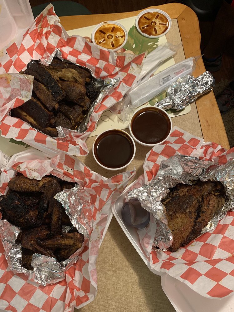 Carson's BBQ & Catering 3878 W 3rd St, Bloomington