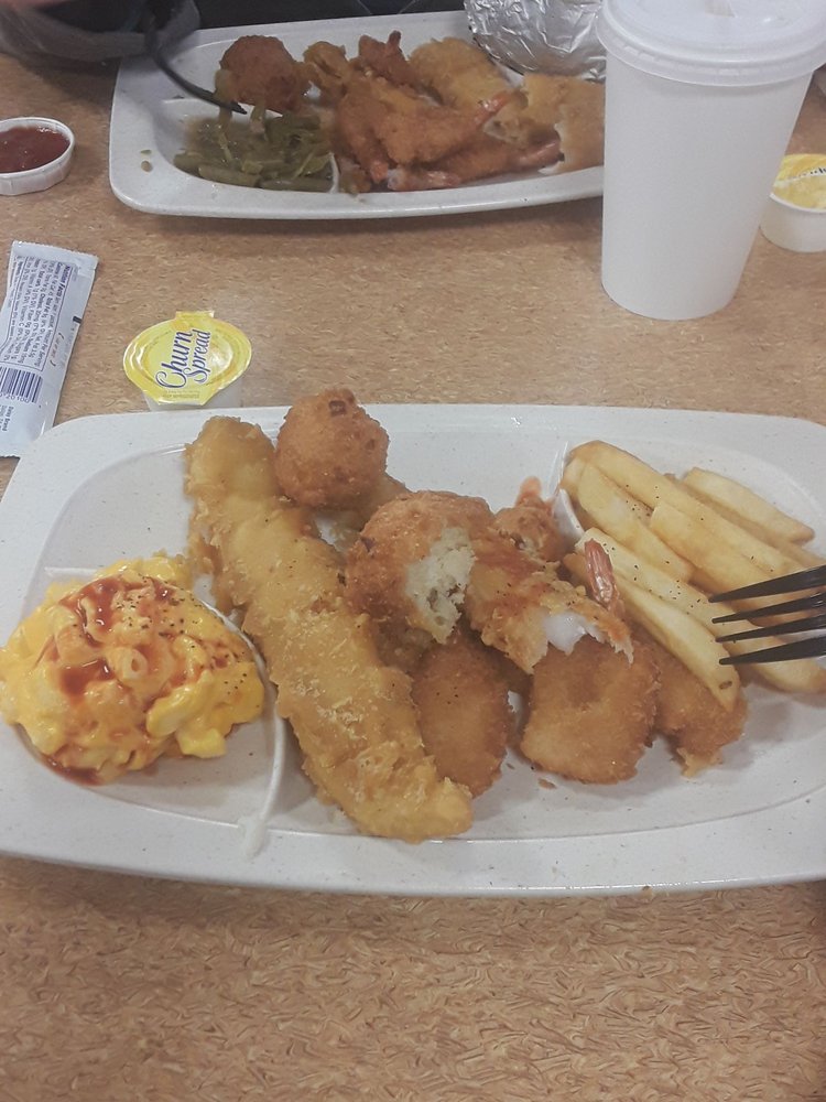 Captain D's 1200 Covert Ave, Evansville