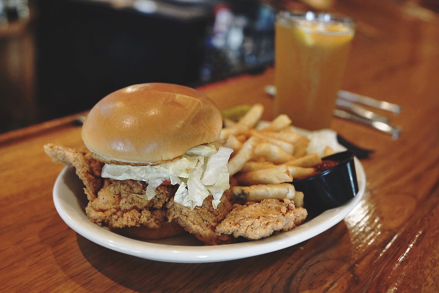 Hall's Tavern at Coventry 5745 Coventry Ln, Fort Wayne