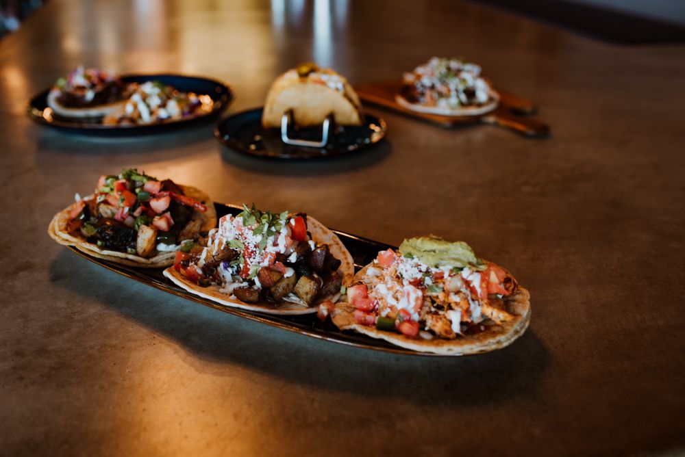 SOLBIRD Kitchen & Tap 1824 W Dupont Rd, Fort Wayne