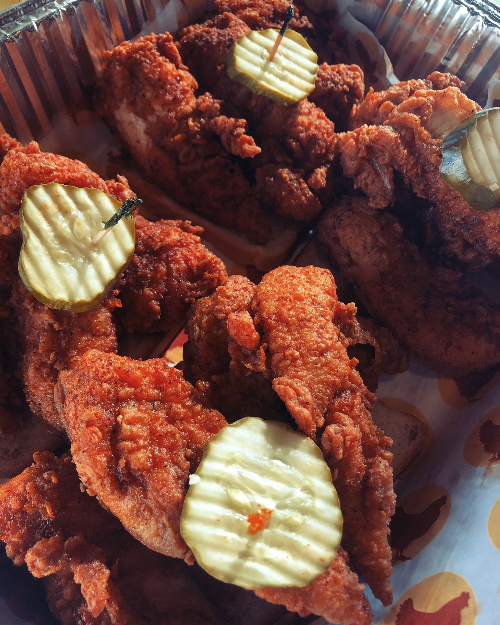 Joella's Hot Chicken 4715 E 96th St, Indianapolis