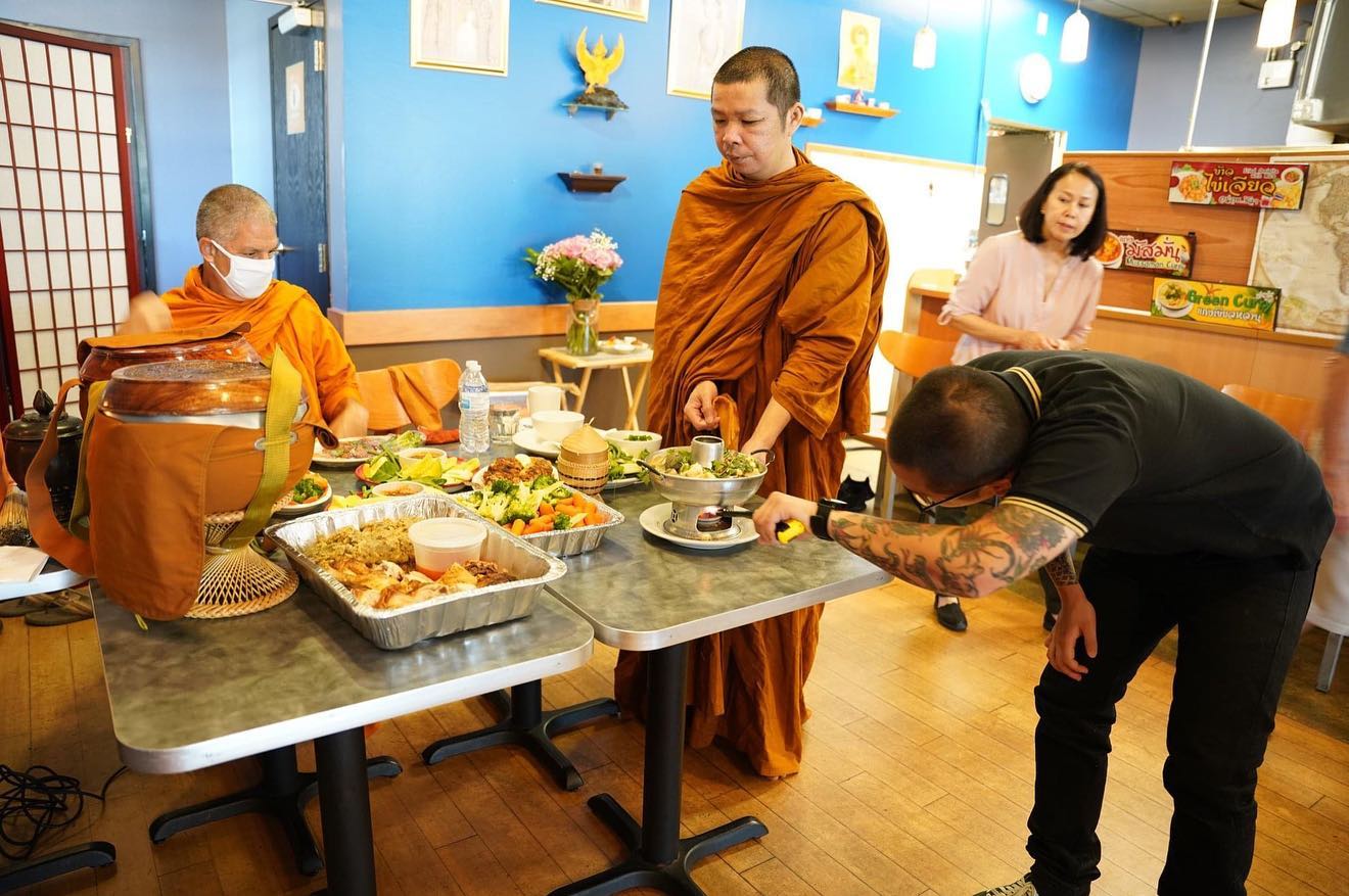 Phaya Thai Street Food 5645 N Post Rd, Indianapolis