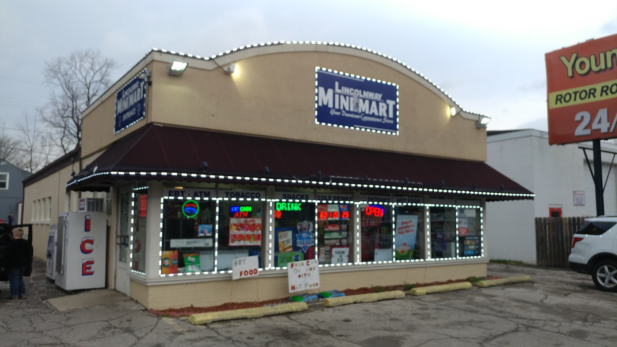 Lincolnway Minimart / CHESTERS