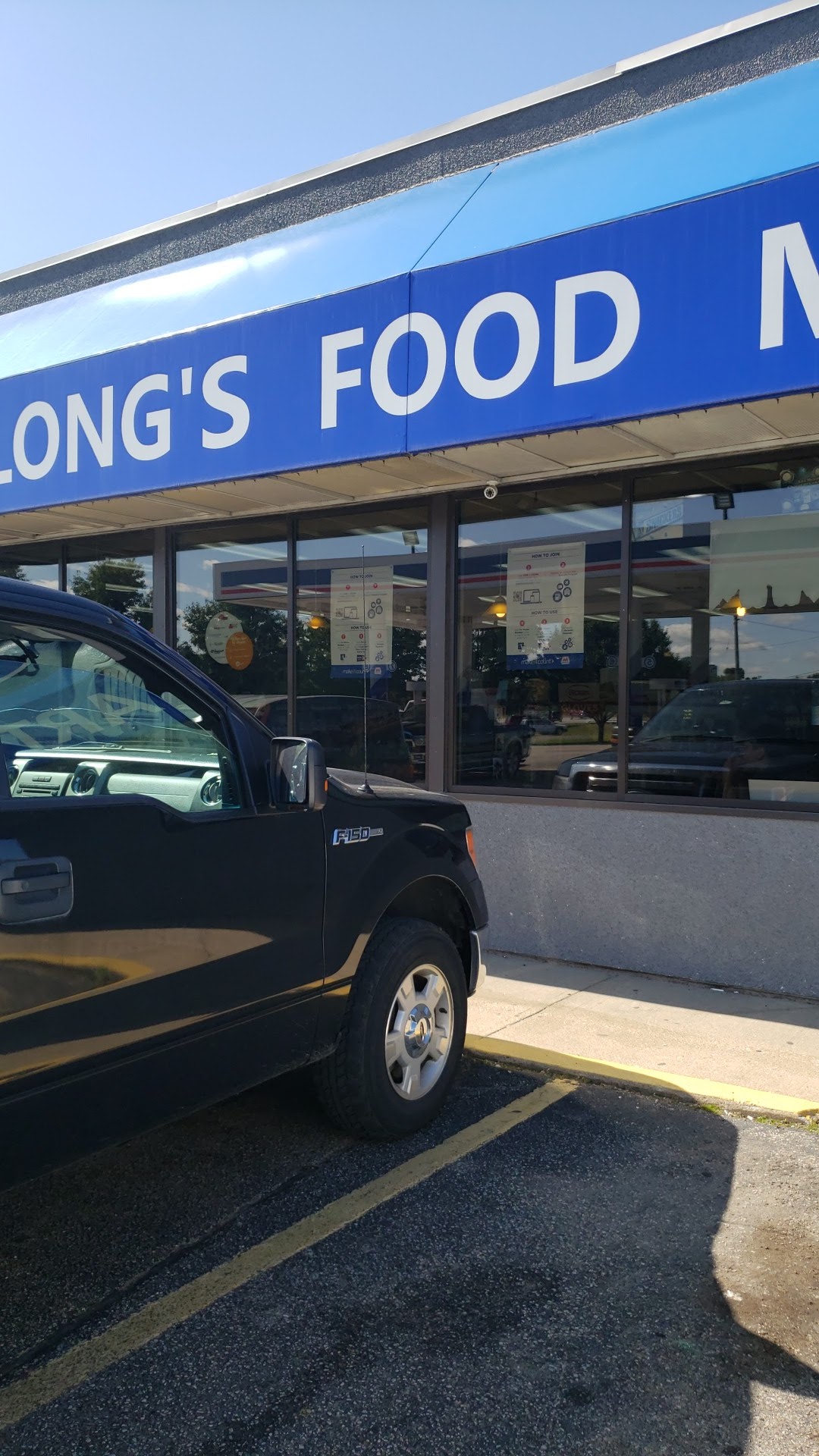 Long's Convenience Store