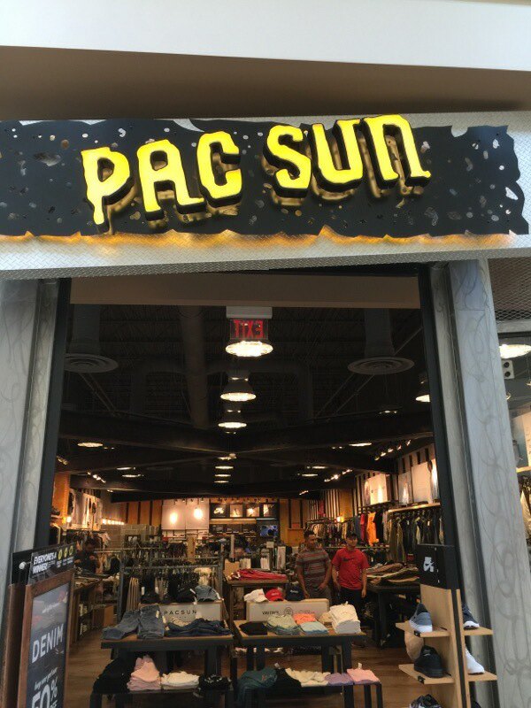 PacSun