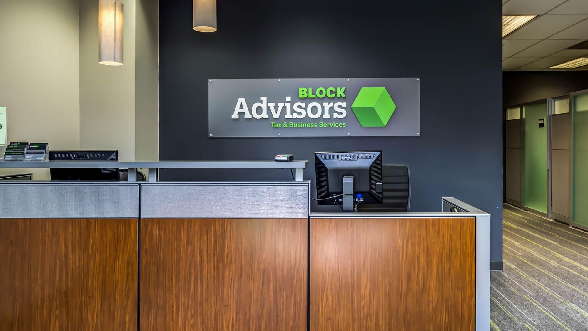 Block Advisors 1950 45th St Ste 203, Munster