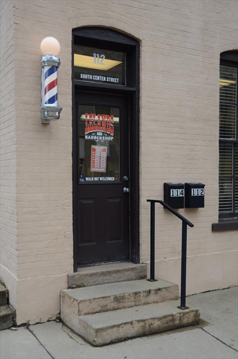 Leland's Barbershop