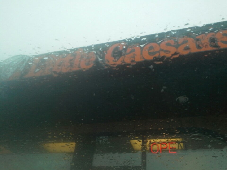 Little Caesars 809 S Harrison St, Shelbyville
