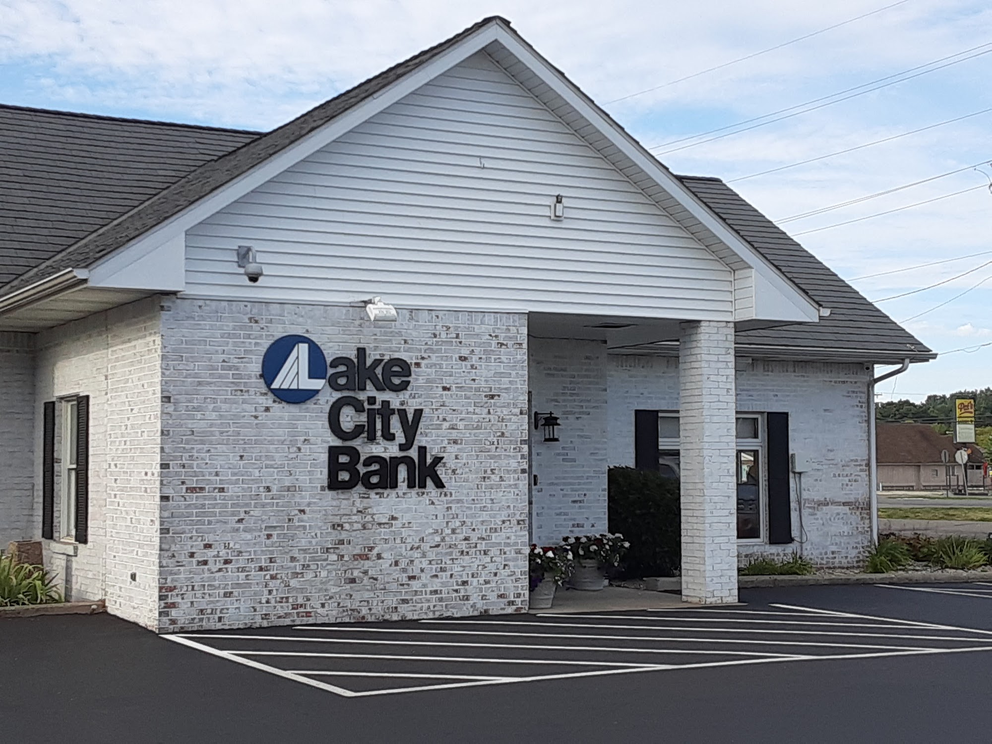 Lake City Bank