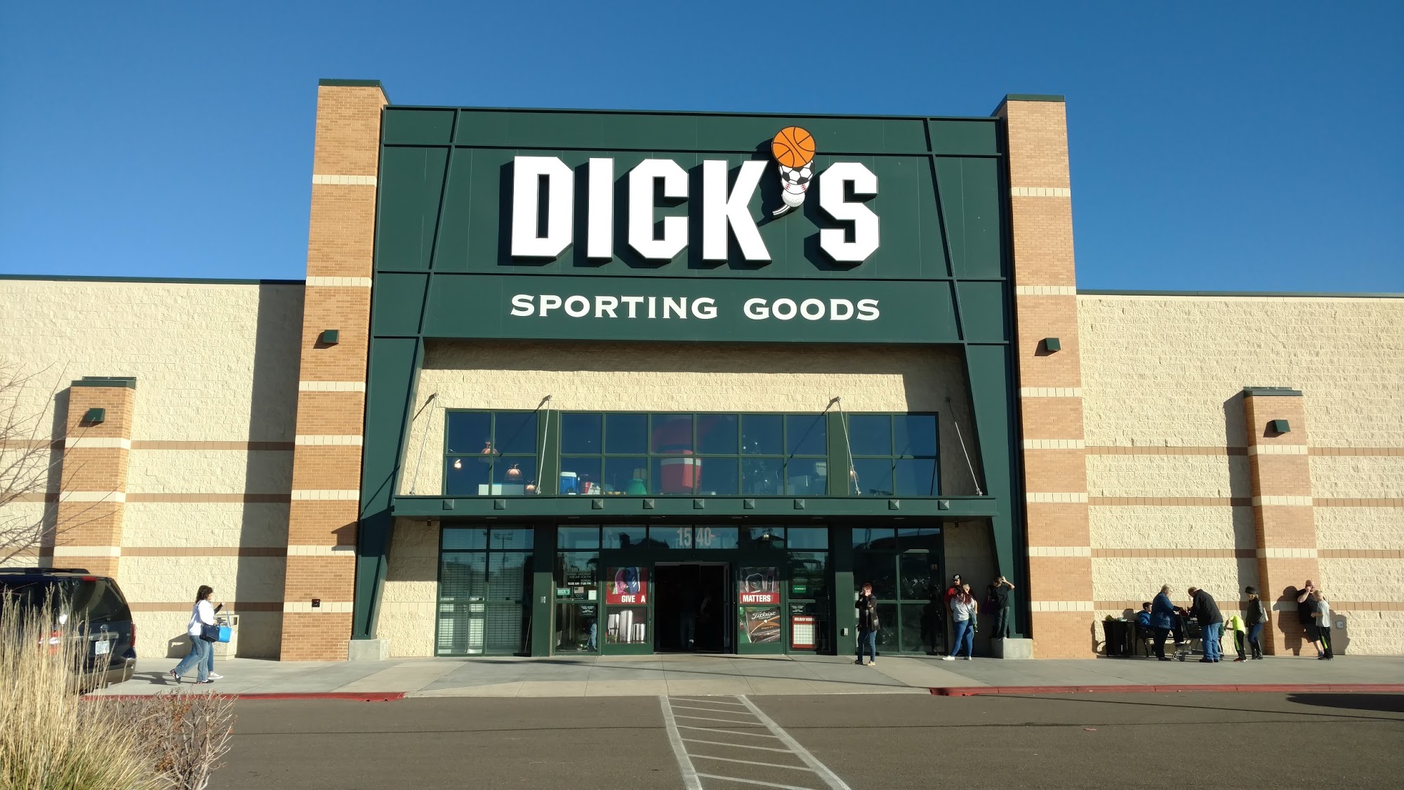 DICK'S Sporting Goods