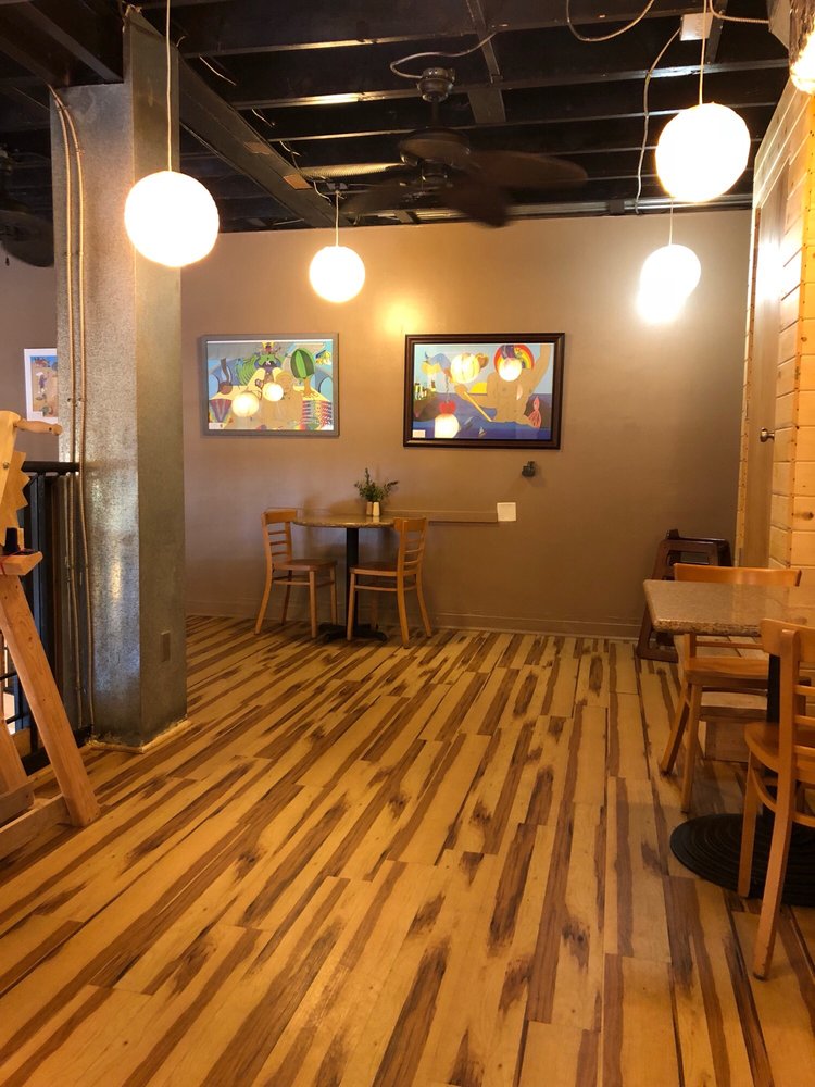 Lawrence, KS Restaurants Open for Takeout, Curbside Service and/or