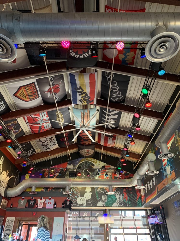 Rock & Brews 5701 W 135th St, Overland Park