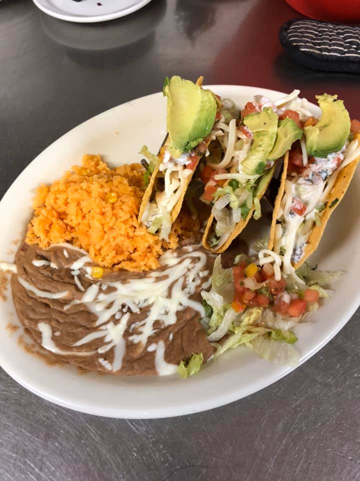 Alazanes Mexican Restaurant & Cantina 14893 Metcalf Ave, Overland Park