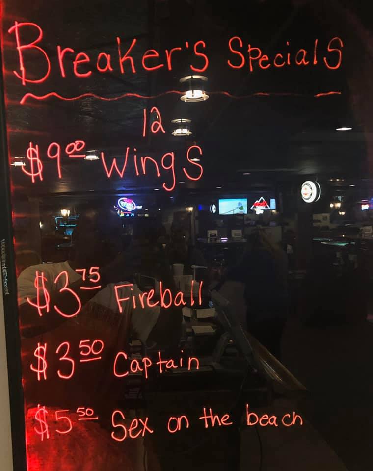 Breaker's Sports Bar & Grill 8249 SW 10th Ave, Topeka