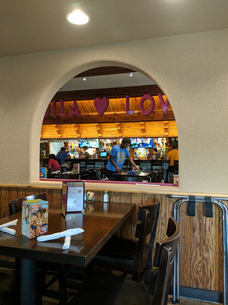 Carlos O'Kelly's Mexican Cafe 527 Ridge Rd S, Wichita