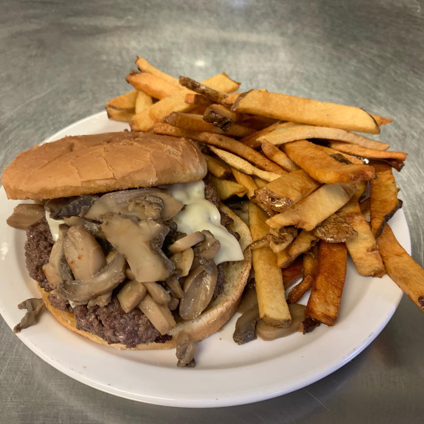 Kelly's Family Diner 2131 S Broadway, Wichita