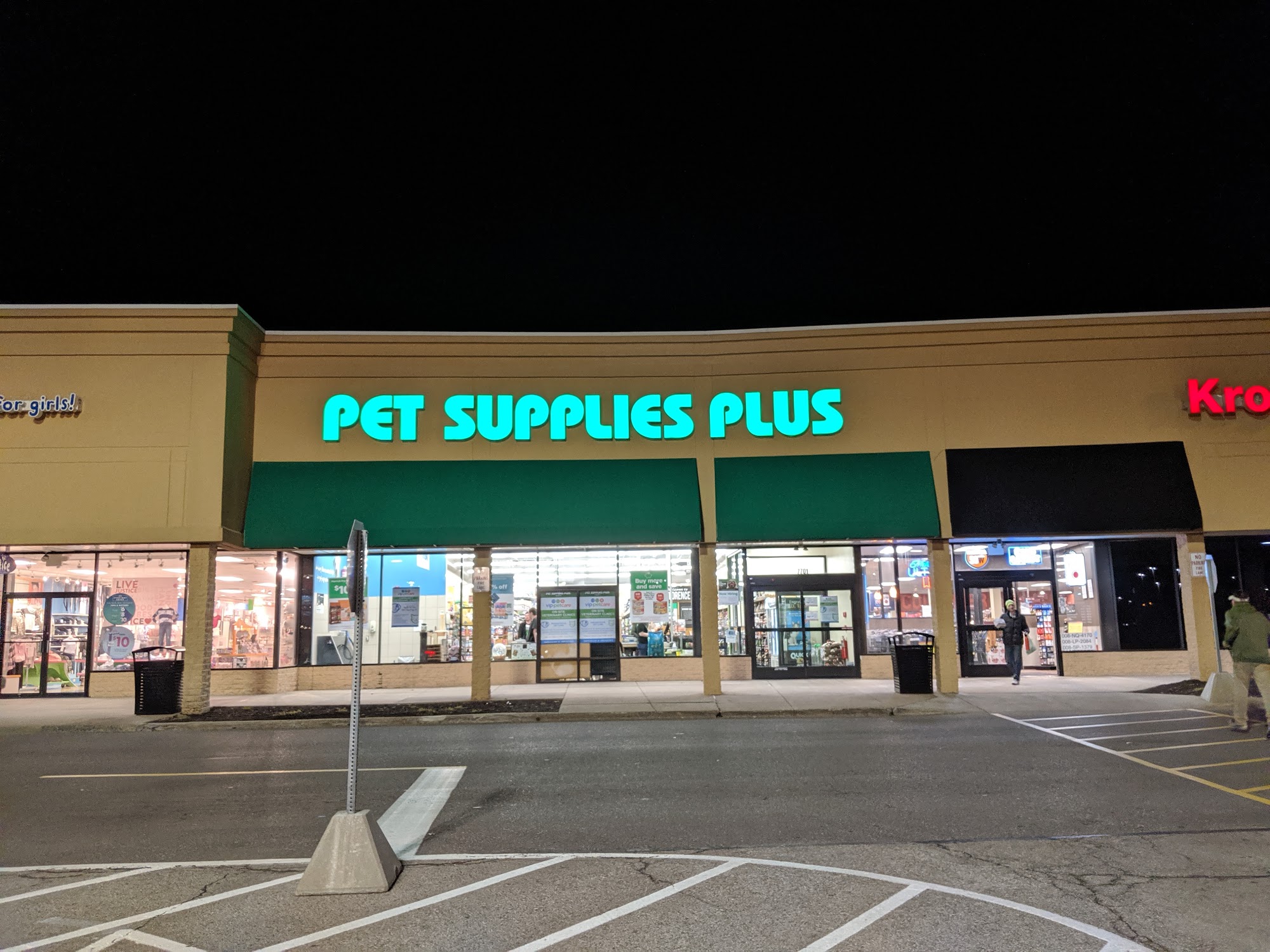 Pet Supplies Plus Florence