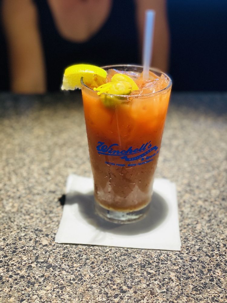 Winchell's Restaurant & Bar 348 Southland Dr, Lexington