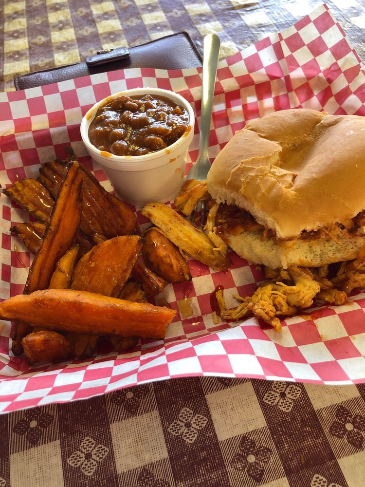 DoubleH BBQ 1244 Versailles Rd, Lexington