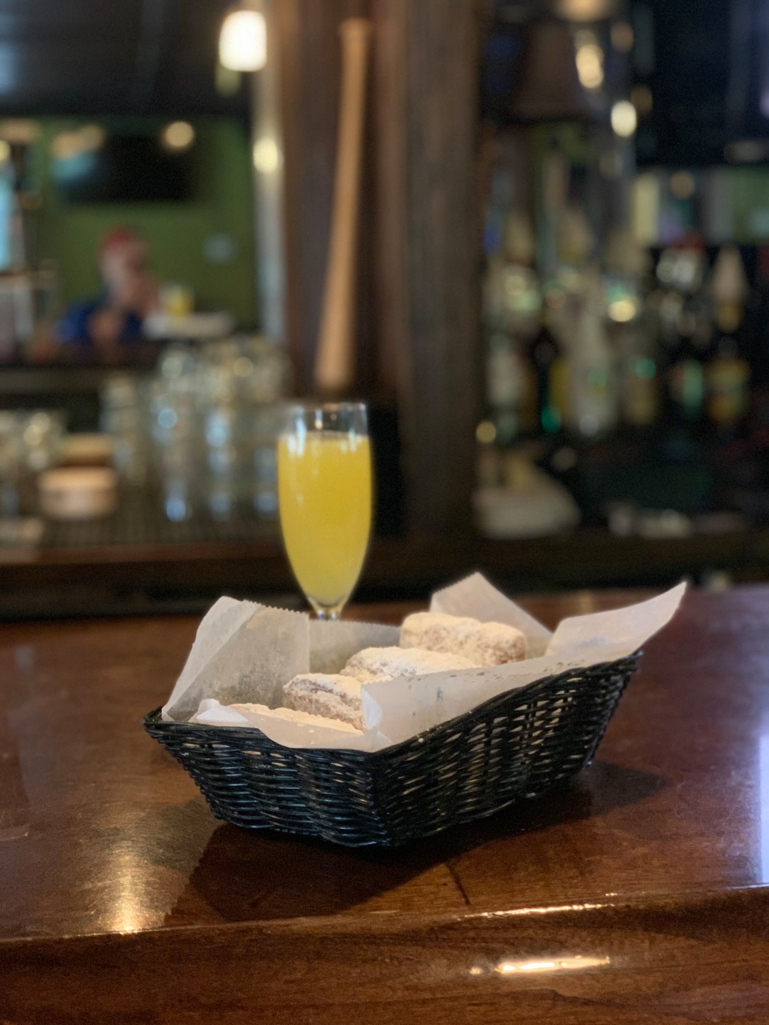 Selena's at Willow Lake Tavern 10609 La Grange Rd, Louisville