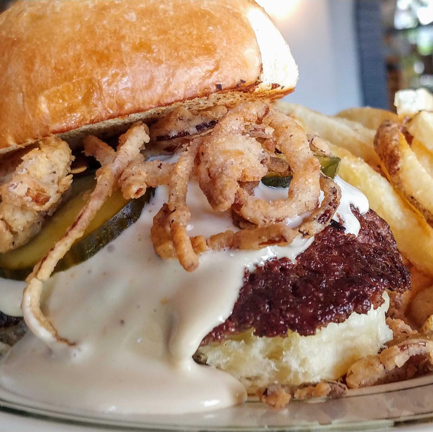 Grind Burger Kitchen 829 E Market St, Louisville