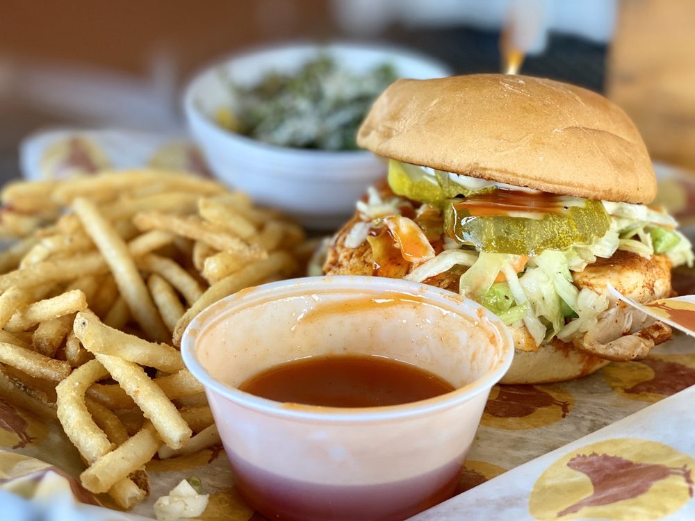 Joella's Hot Chicken 3400 Frankfort Ave, Louisville