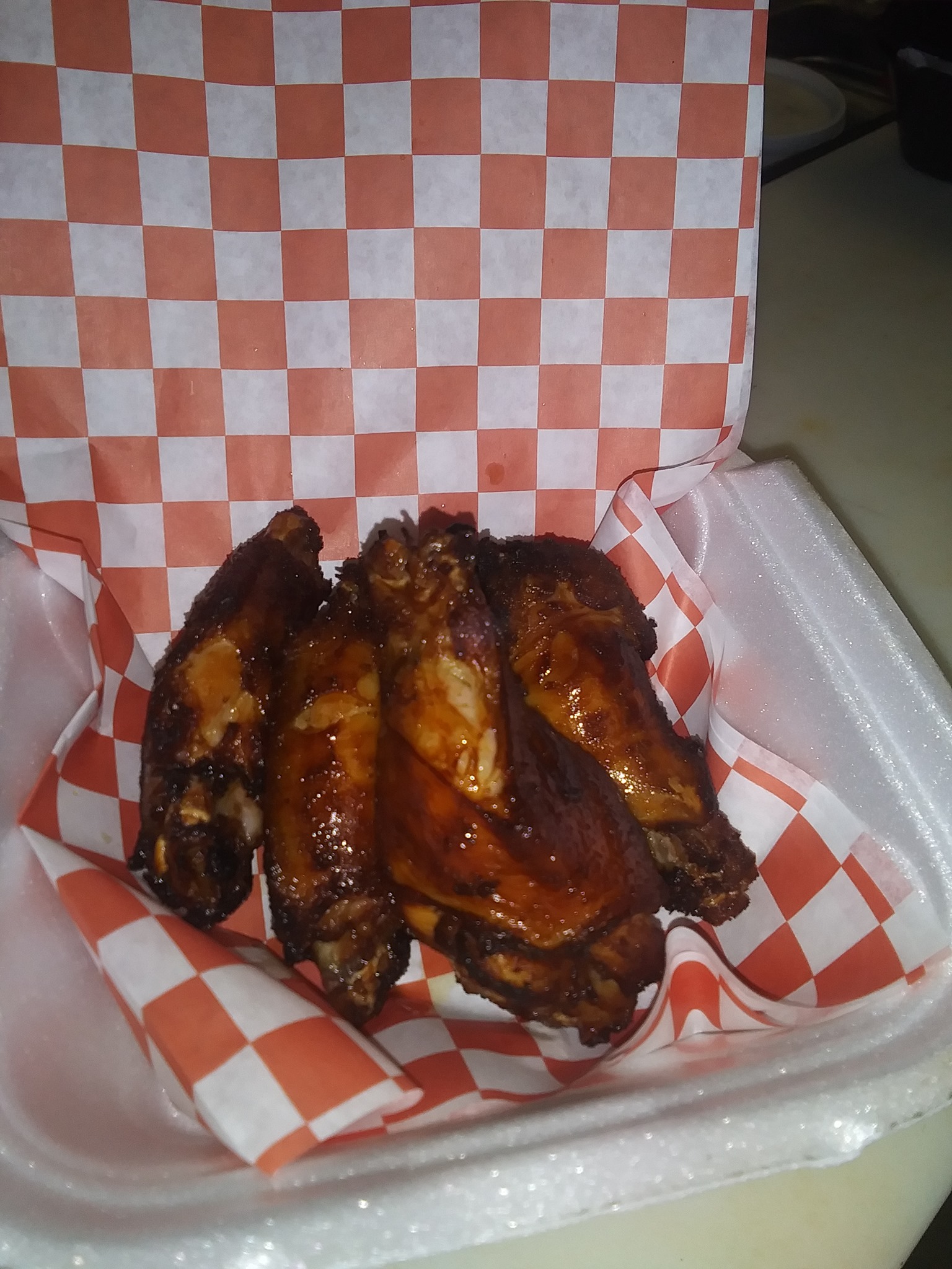 Louie's Hot Chicken & Barbecue 4222 Poplar Level Rd, Louisville