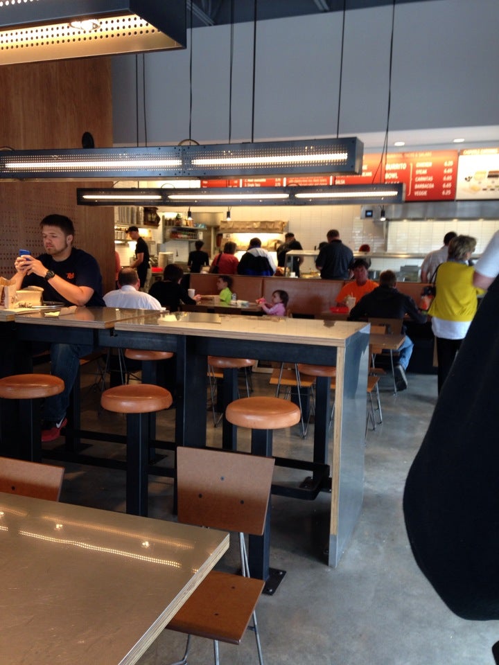 Chipotle Mexican Grill 93 Carothers Rd, Newport