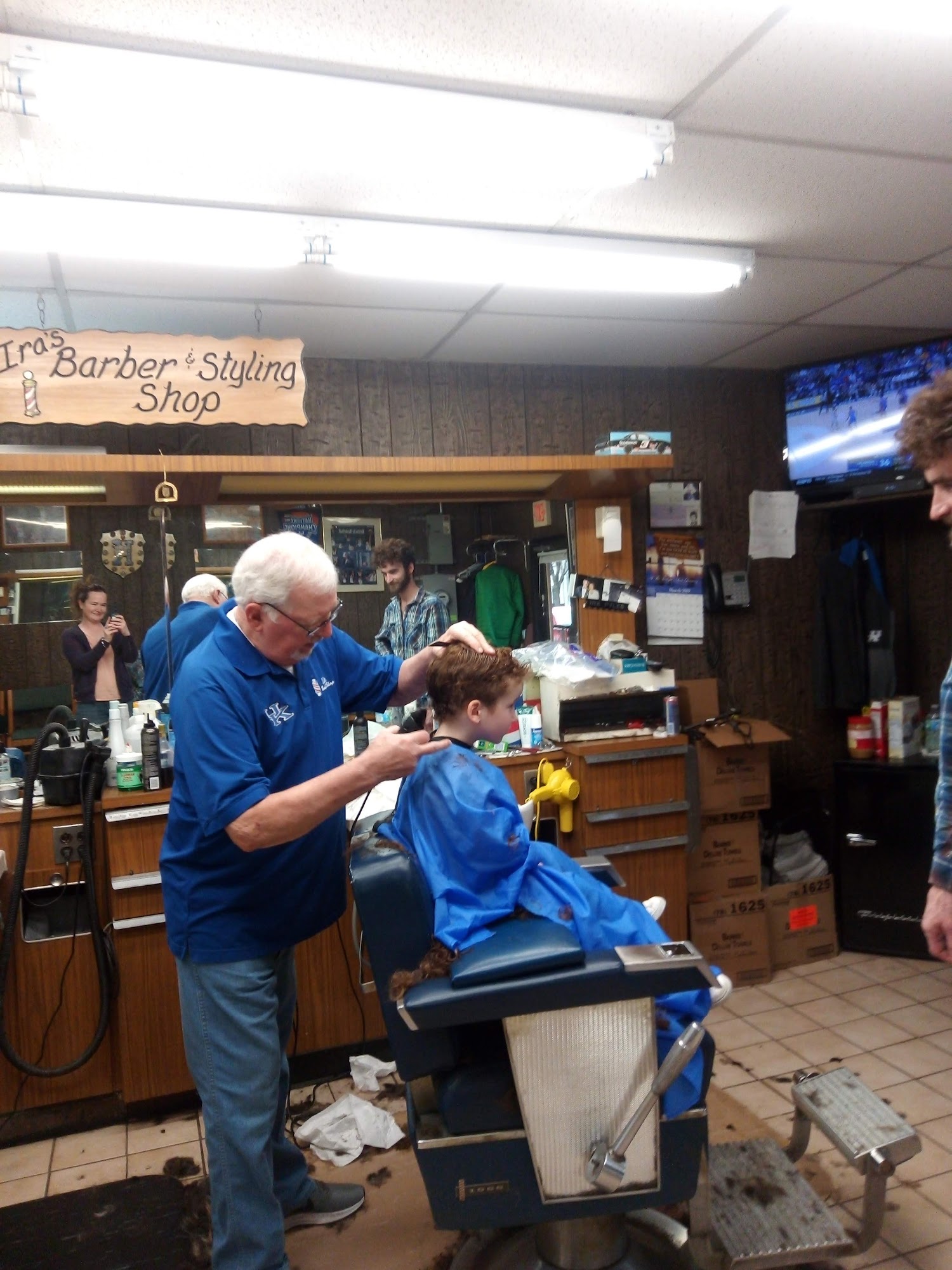 Ira's Barber Shop