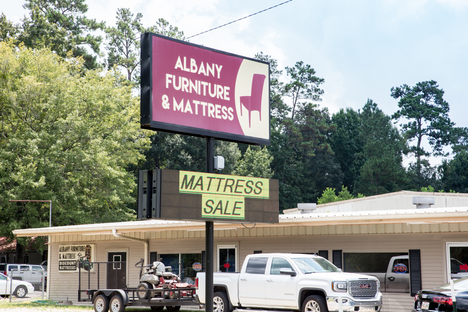 Albany Furniture & Mattress