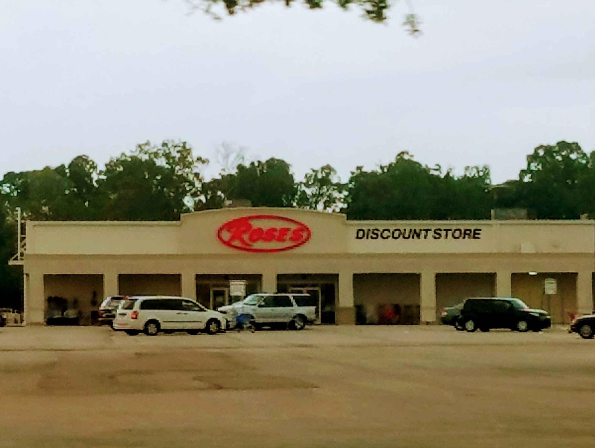 Roses Discount Store