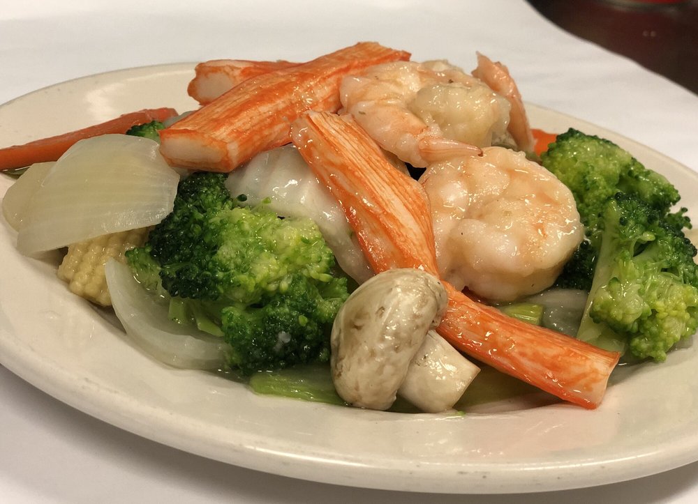 New China Restaurant 245 N Acadian Thruway, Baton Rouge