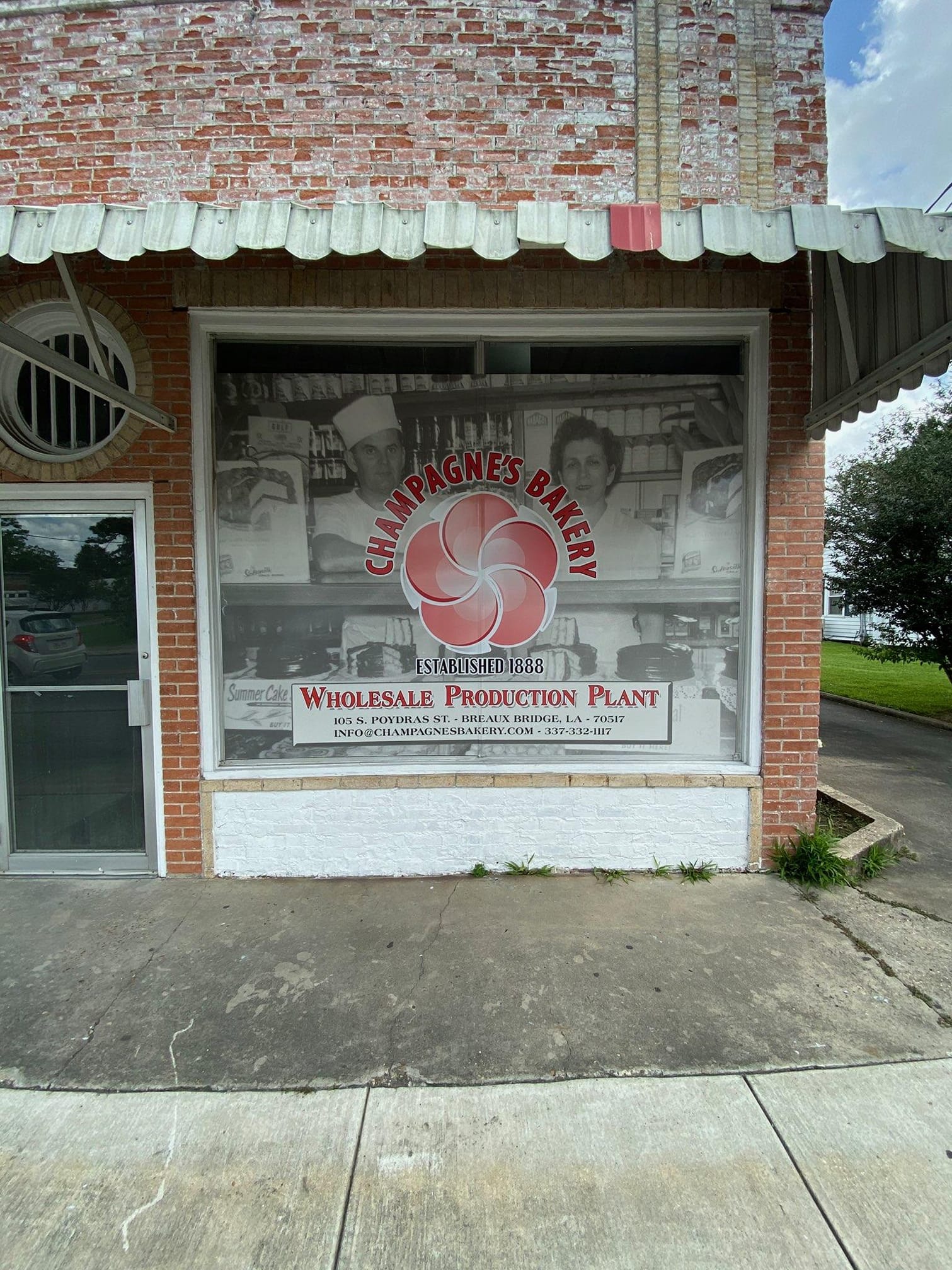 Breaux Bridge, LA Restaurants Open for Takeout, Curbside Service and/or