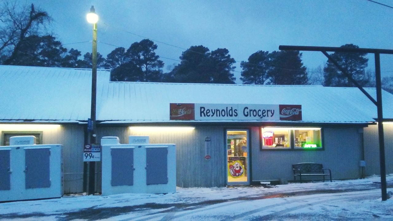 Reynolds Groceries LLC