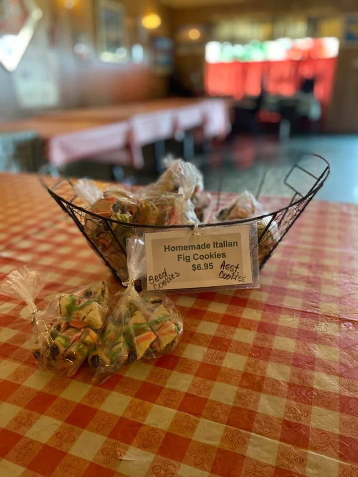 Gio's Pizza & Spaghetti House 4941 W Napoleon Ave, Metairie