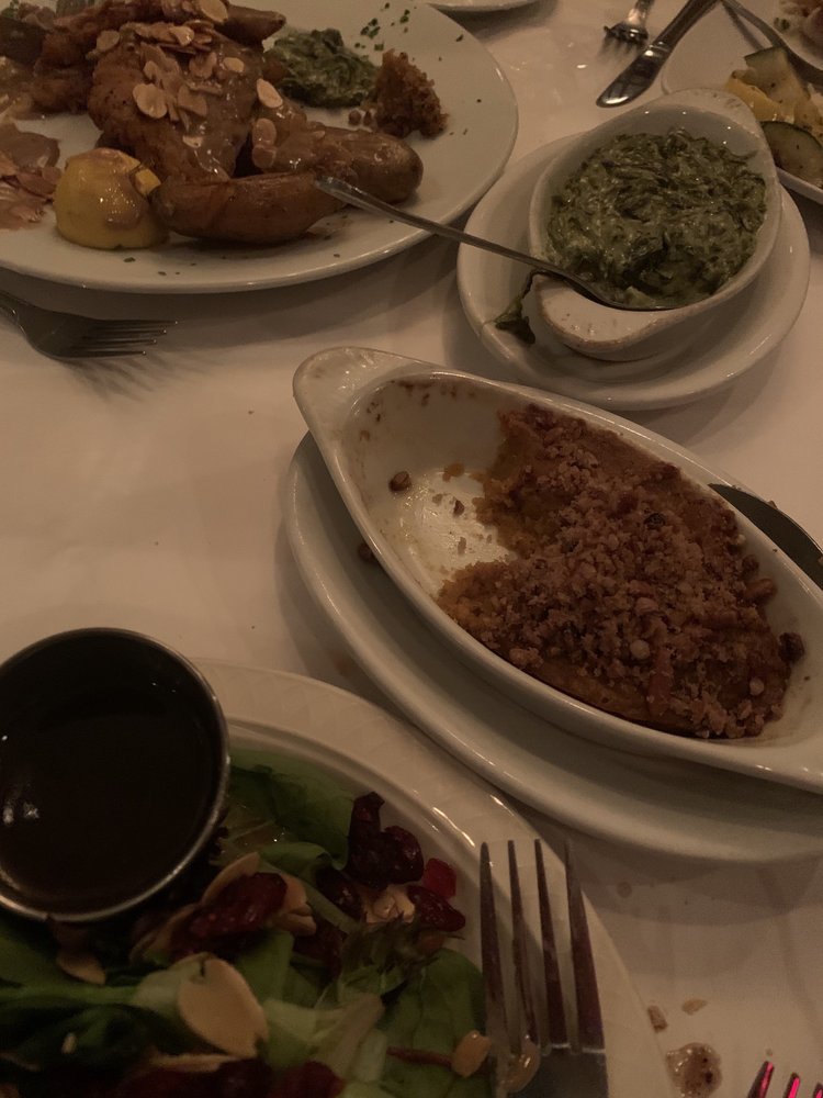 Austins Seafood & Steakhouse 5101 W Esplanade Ave, Metairie