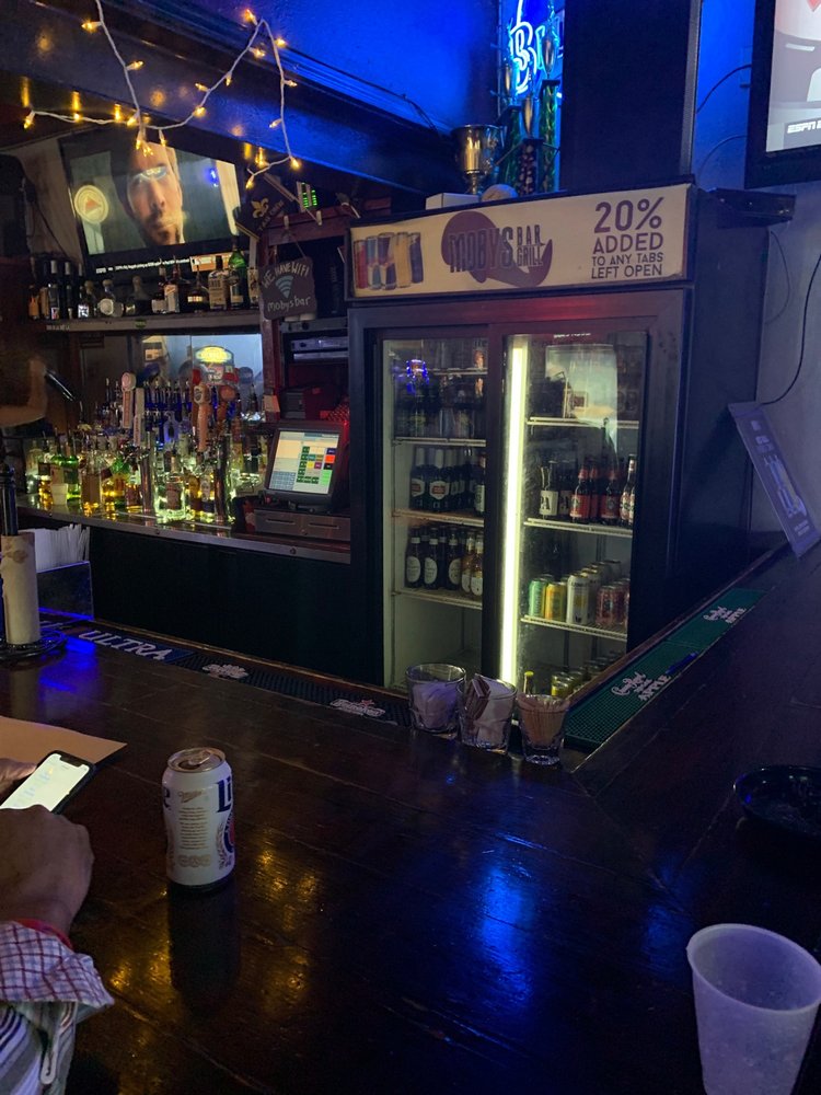 Moby's Bar and Grill 1535 Veterans Memorial Blvd, Metairie