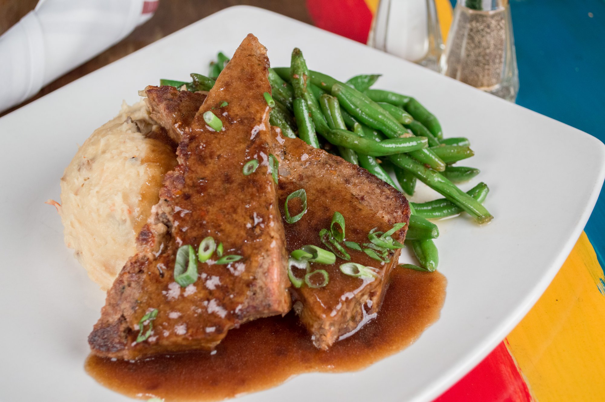 Conola Grill & Sushi 619 Pink St, Metairie