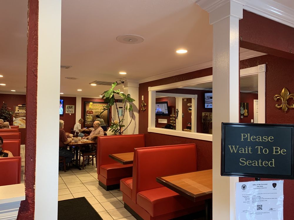 Daisy Dukes® Metairie 5209 W Napoleon Ave, Metairie