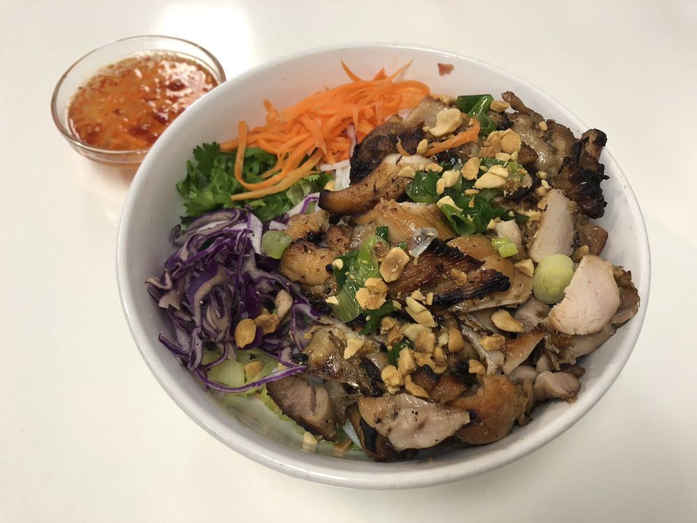 Rolls N Bowls 605 Metairie Rd, Metairie