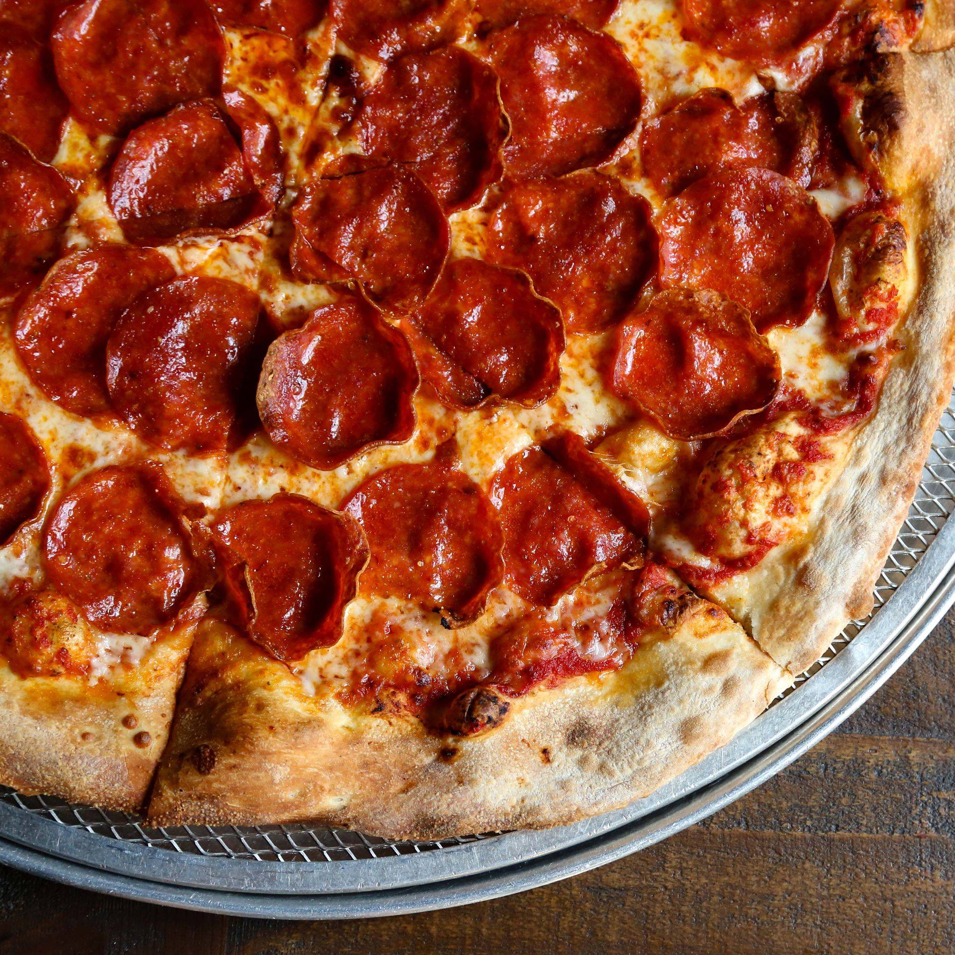 Crescent City Pizza Works 407 Bourbon St, New Orleans