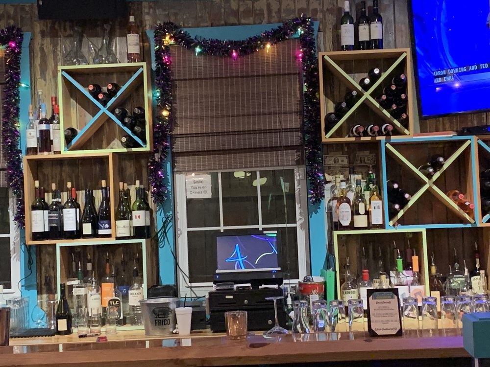 Tavolino Pizza & Lounge 141 Delaronde St, New Orleans