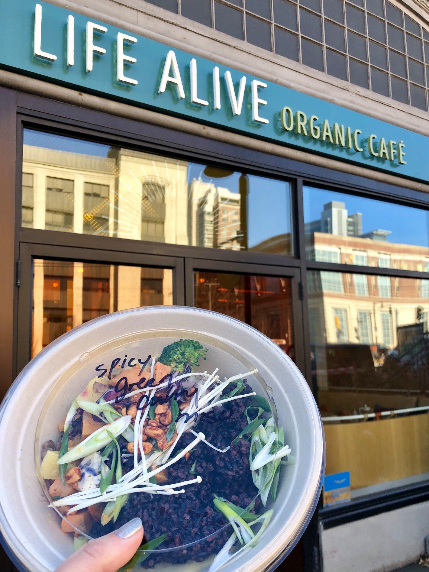 Life Alive Organic Cafe 765 Massachusetts Ave, Cambridge