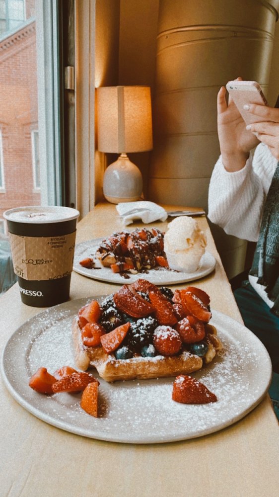 Zinneken's Belgian waffles 1154 Massachusetts Ave, Cambridge