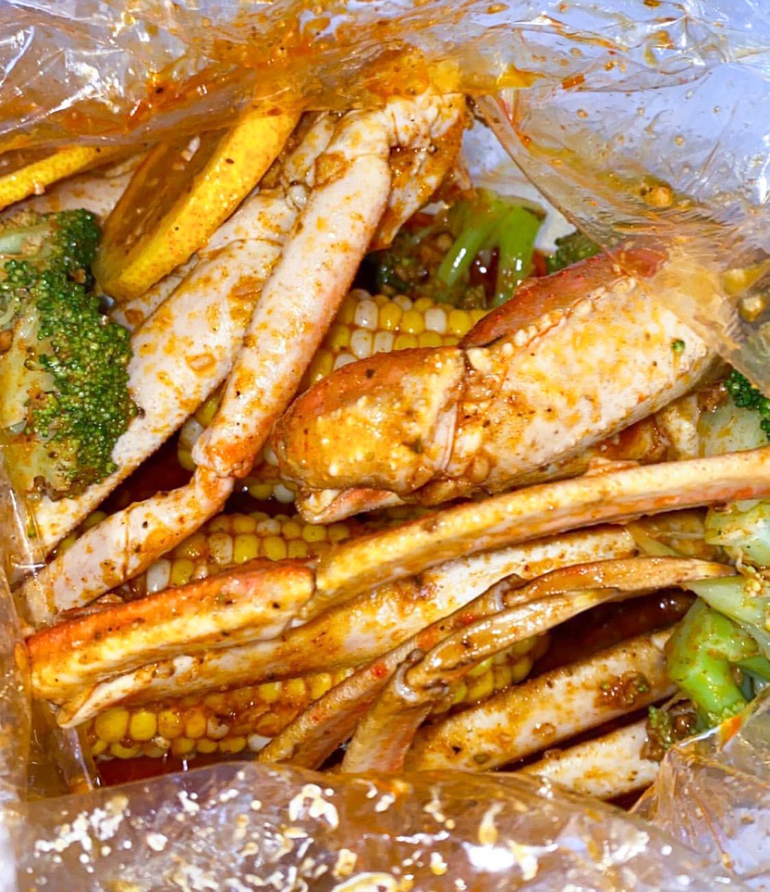 Shaking Crab (Cambridge) 1815 Massachusetts Ave, Cambridge